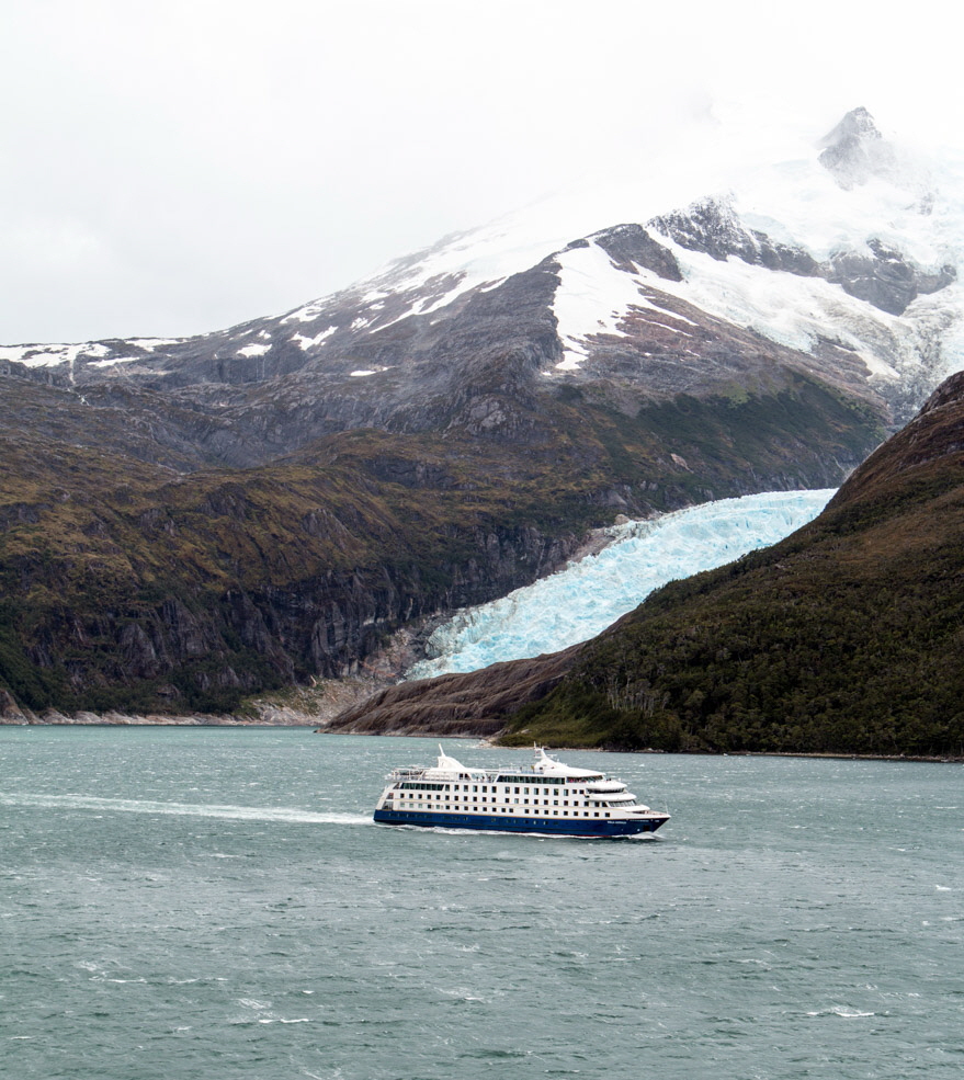 486 Italia Glacier Stella Australis