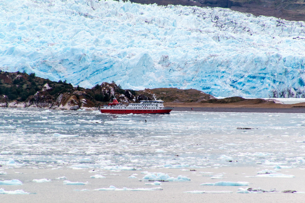 526 Skua Glacier Scorpios III