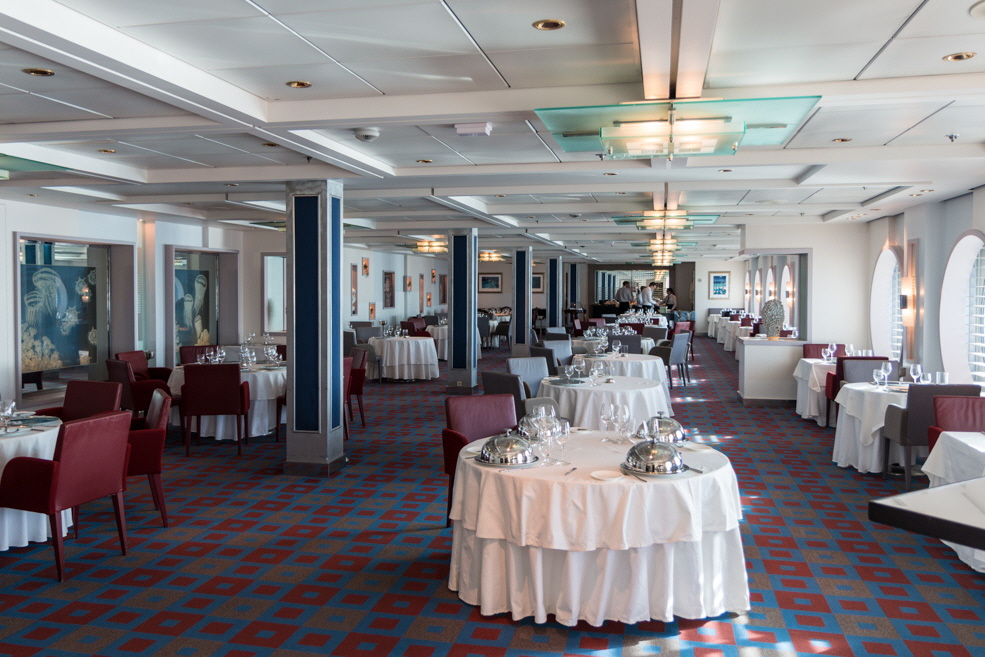 558 Celebrity Infinity SS United States Restaurant