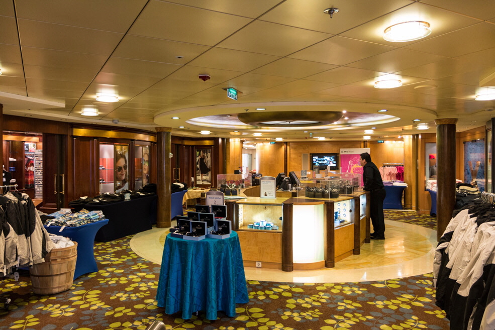 562 Celebrity Infinity Shops